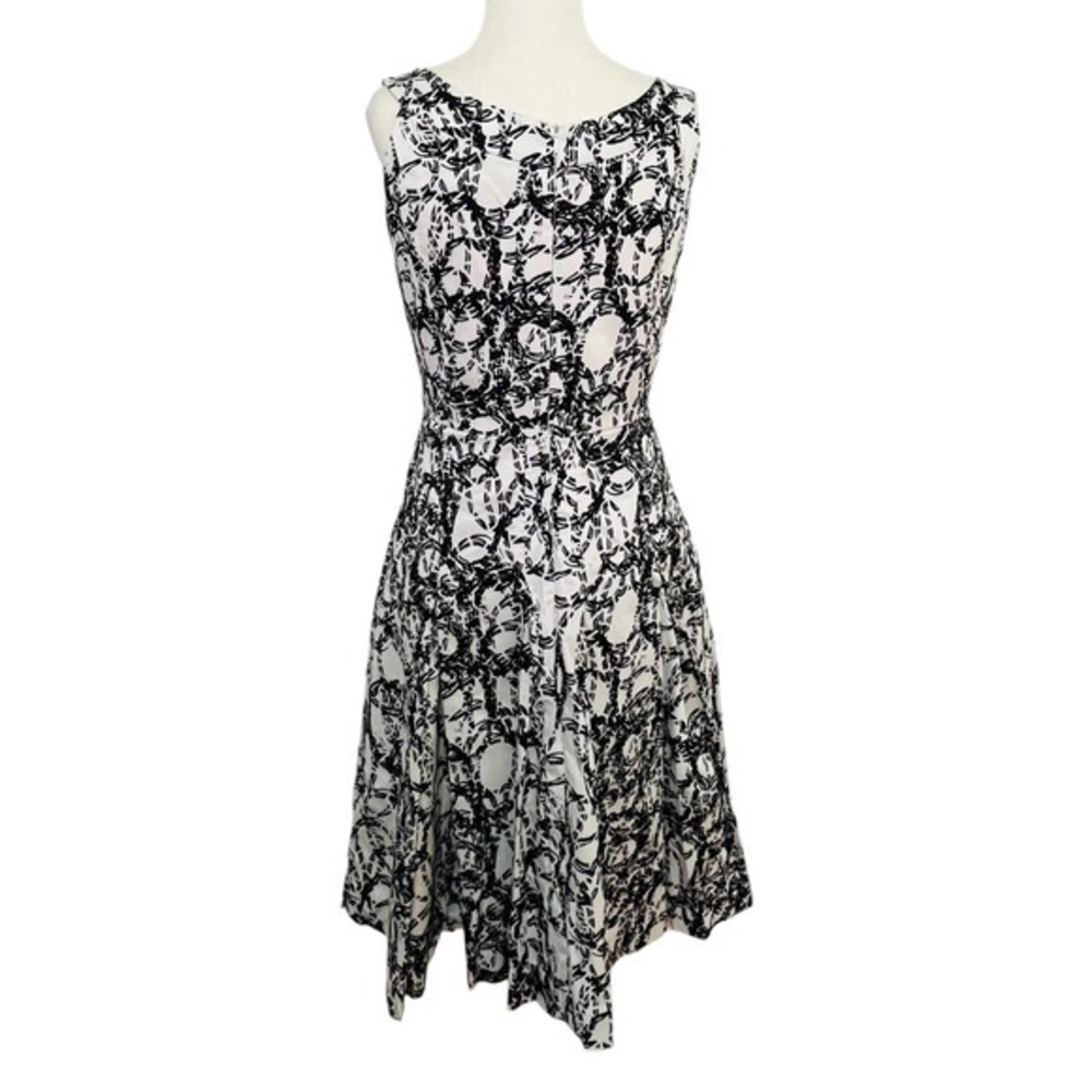 Calvin Klein Size‎ 4 Fit & Flare Dress Sleeveless Black White Print - Picture 9 of 11